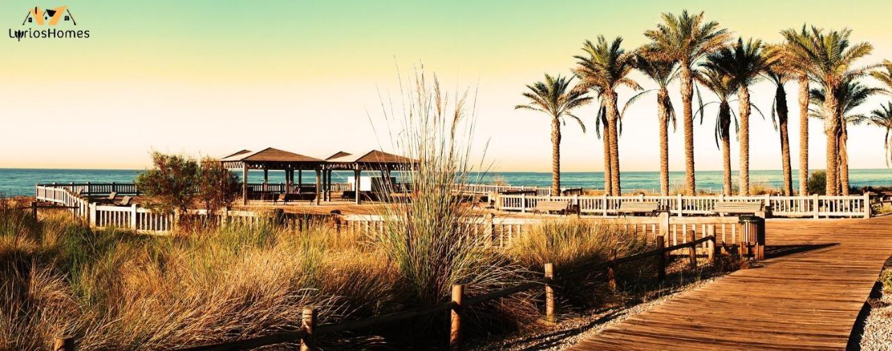 Lyrioshomes , Piscina Y Parque Infantil Roquetas de Mar